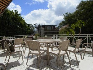 We had arrived very early for the concert. The terrace looked very inviting to us.