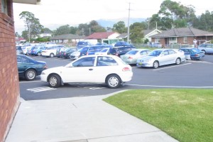 Peter placed himself here to wait for me in the car.