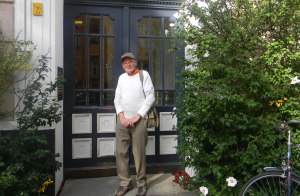 Peter in Bozener Strasse, the street where I grew up!