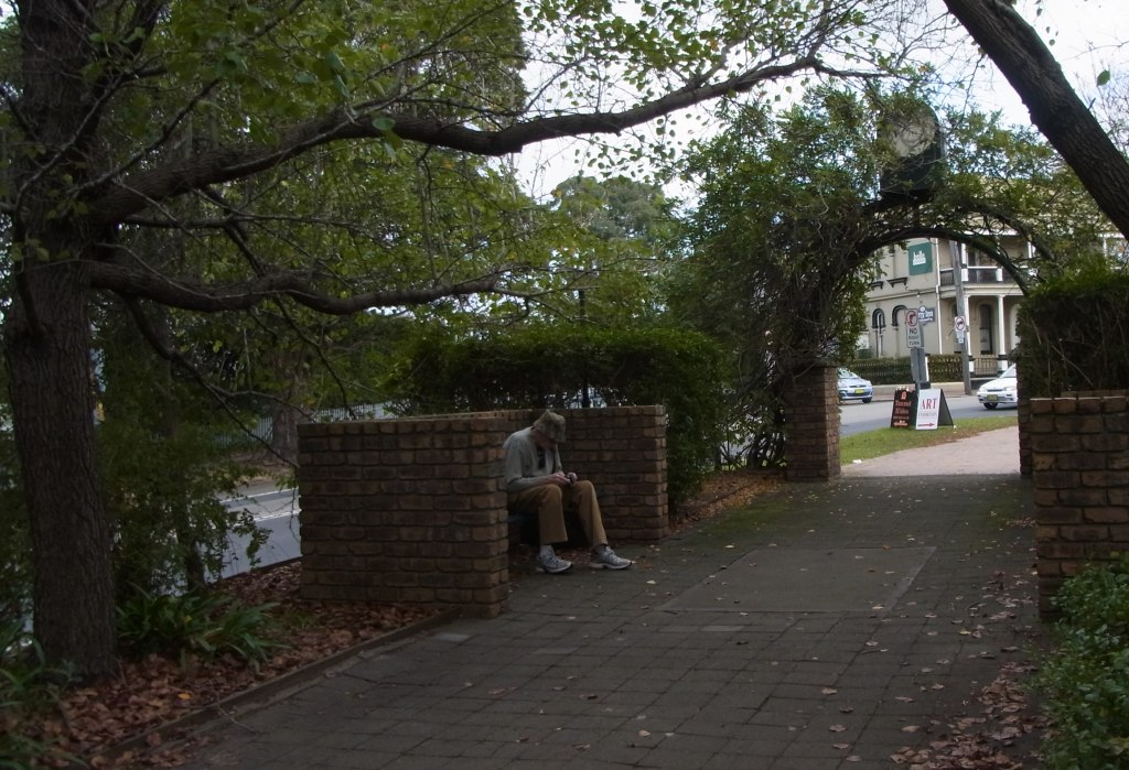 I think Peter looks here at his iPad.