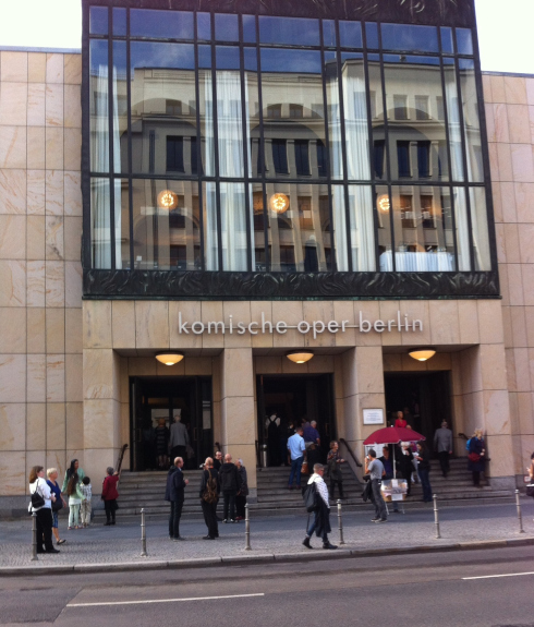 We had tickets for the Komische Oper in Berlin.