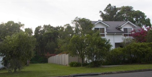 The area along this fence  is meant to be a public access to the creek.